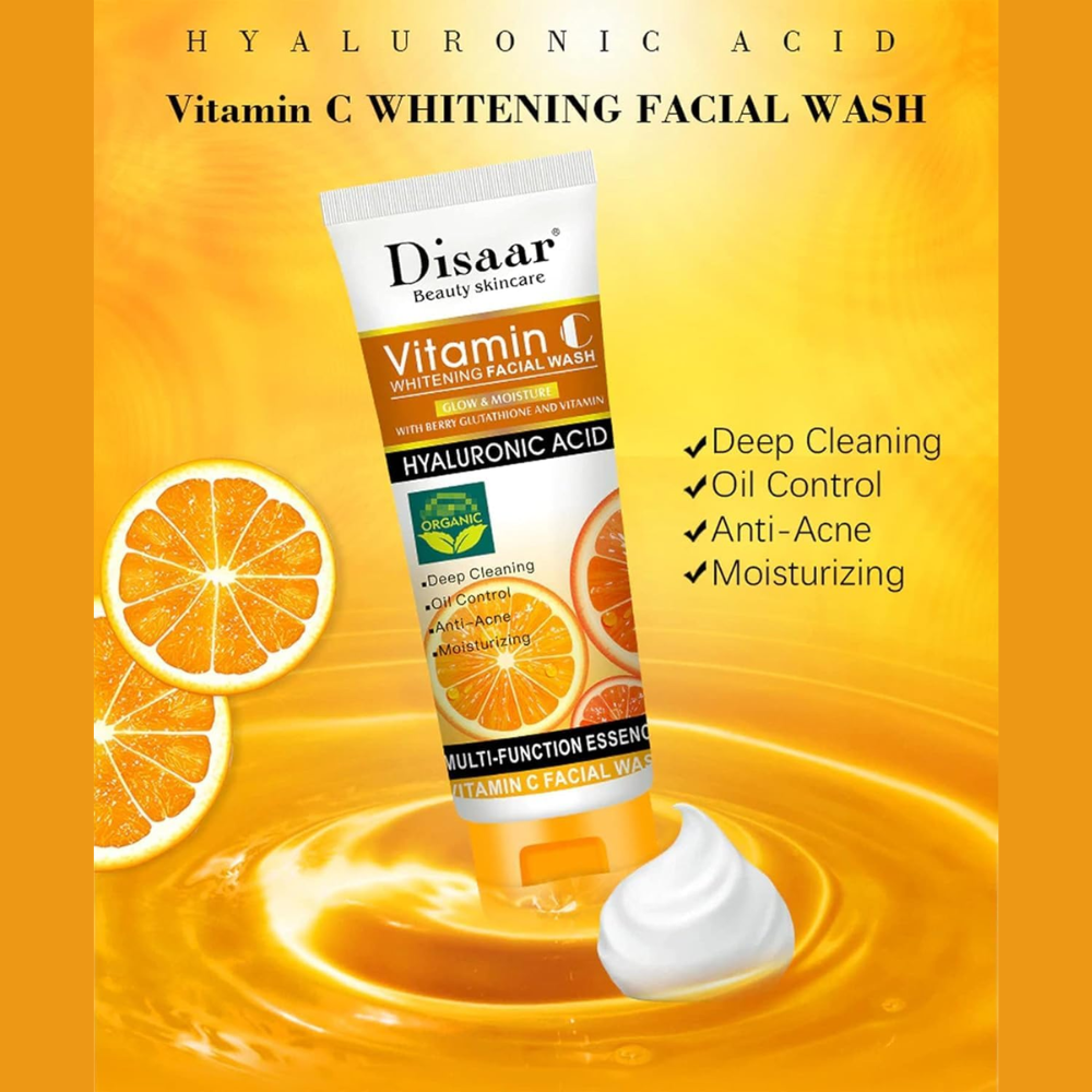Disaar Vitamin C Whitening Facial Wash in 100ml bottle, showcasing the product's packaging and branding for facial care.