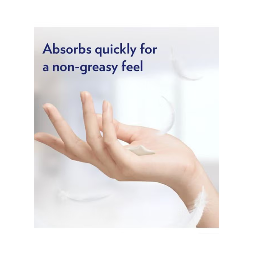 Vaseline Advanced Repair Body Lotion 400 ML bottle, smooth texture, and pump dispenser for nourishing skin care.