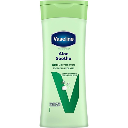 Vaseline Intensive Care Aloe Vera lotion bottle, 400ml, for body hydration and soothing skin care.